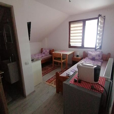 Kalotaszeg Vendeghaz Hotel Izvoru Crisului Bagian luar foto